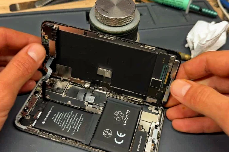 iPhone Bataryası Ne Zaman Değiştirilmeli? 6 Net Belirti | Vip İletişim Trabzon iPhone Bataryası Ne Zaman Değiştirilmeli? 6 Net Belirti | Vip İletişim Trabzon