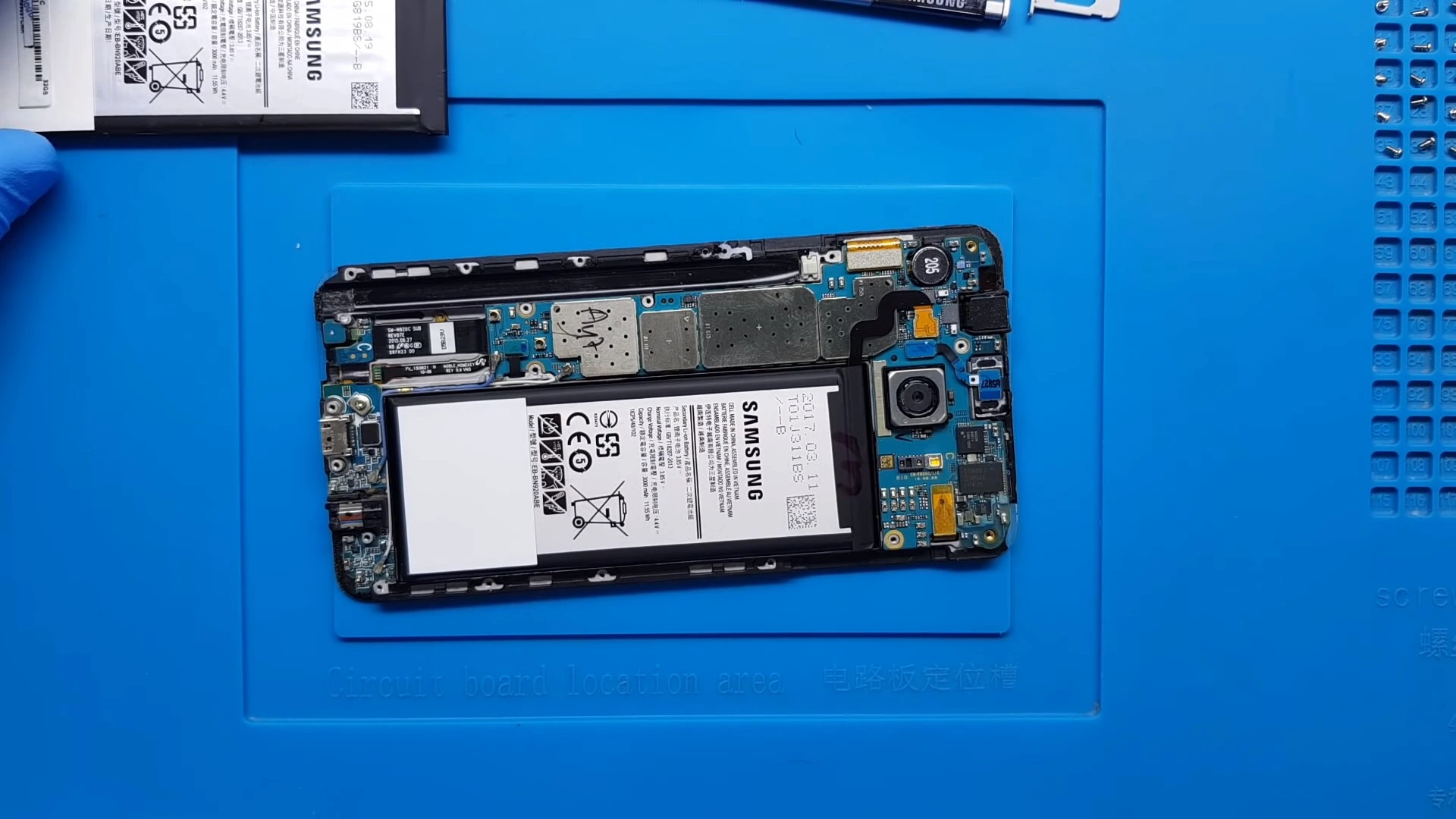 Samsung Galaxy batarya değişimi 2023 fiyat listesi | GSM İletişim™