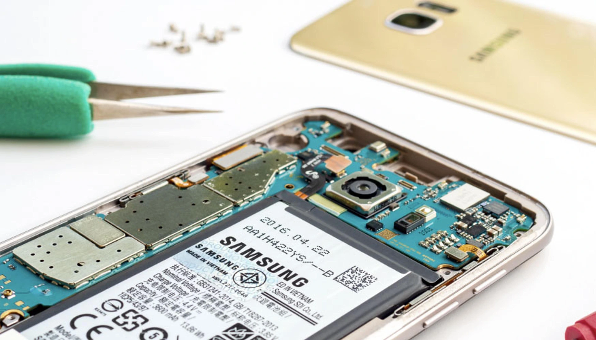 Samsung Telefon Tamiri Fiyatları 2026 | Armut